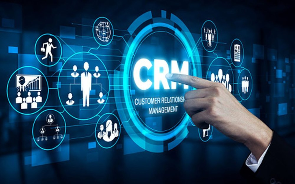 Ảnh 2: Hệ thống CRM quản lý dữ liệu khách hàng