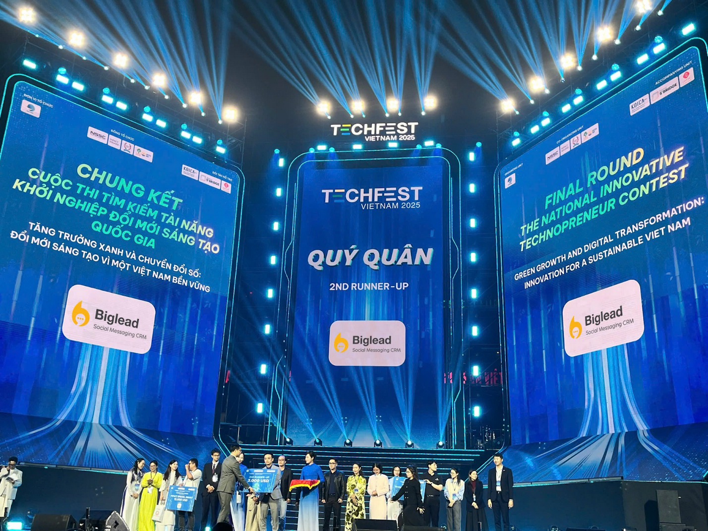 Ảnh 5: Khoảnh khắc Biglead được xướng tên Top 3 Techfest Việt Nam 2025